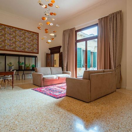 Ca' Longo Palace Damasco Venetië Buitenkant foto