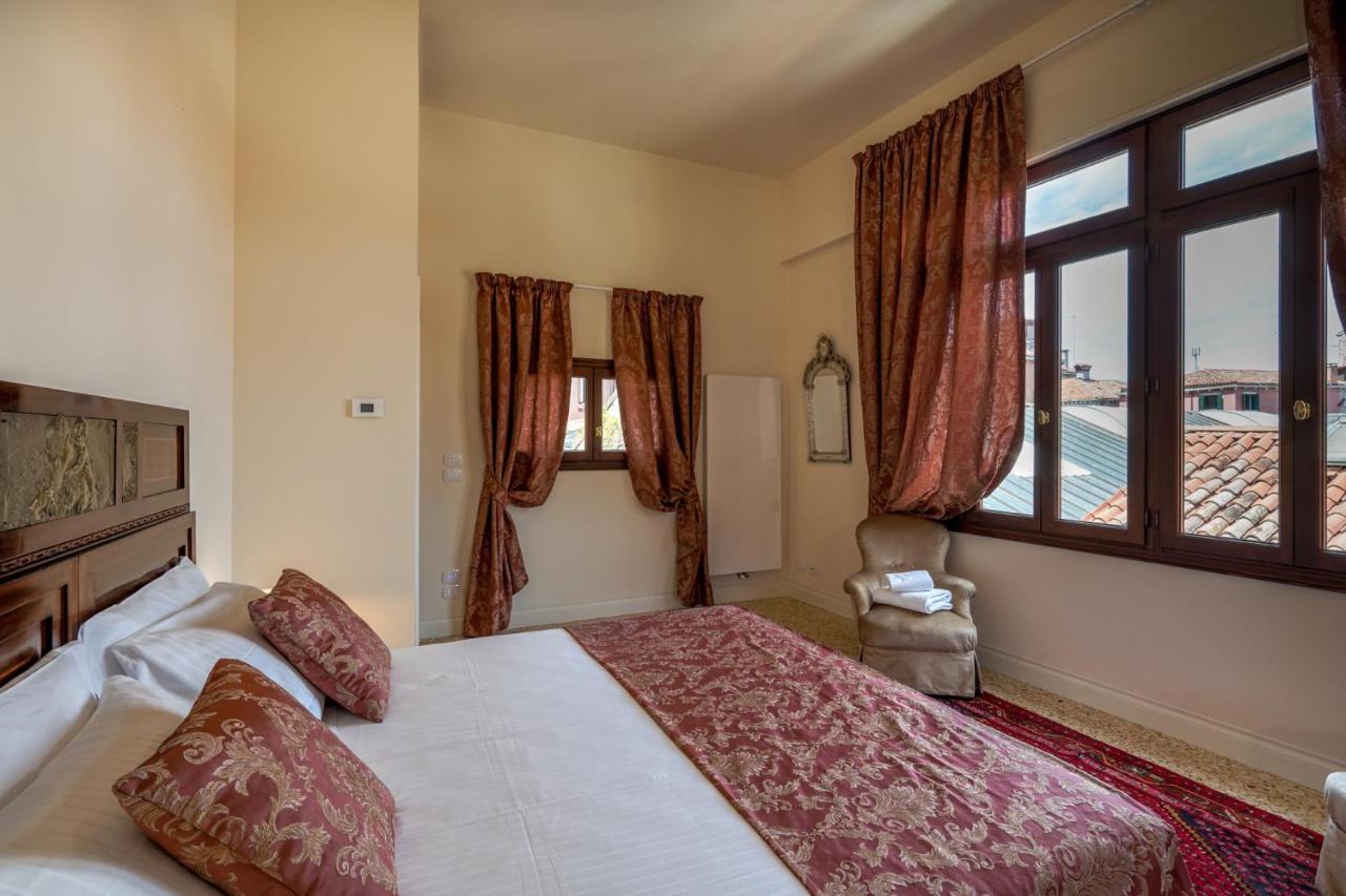 Ca' Longo Palace Damasco Venetië Buitenkant foto